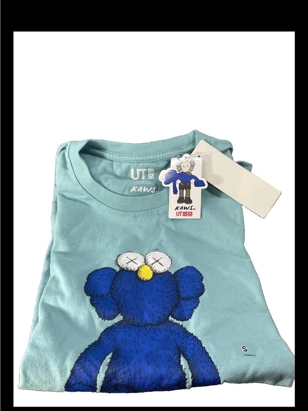 Kaws X Uniqlo BFF Tee Men Size Small Green Blue NWT Short Sleeve